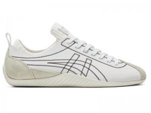 Women's Onitsuka Tiger Sclaw Sneakers White | 9056-UMHZG