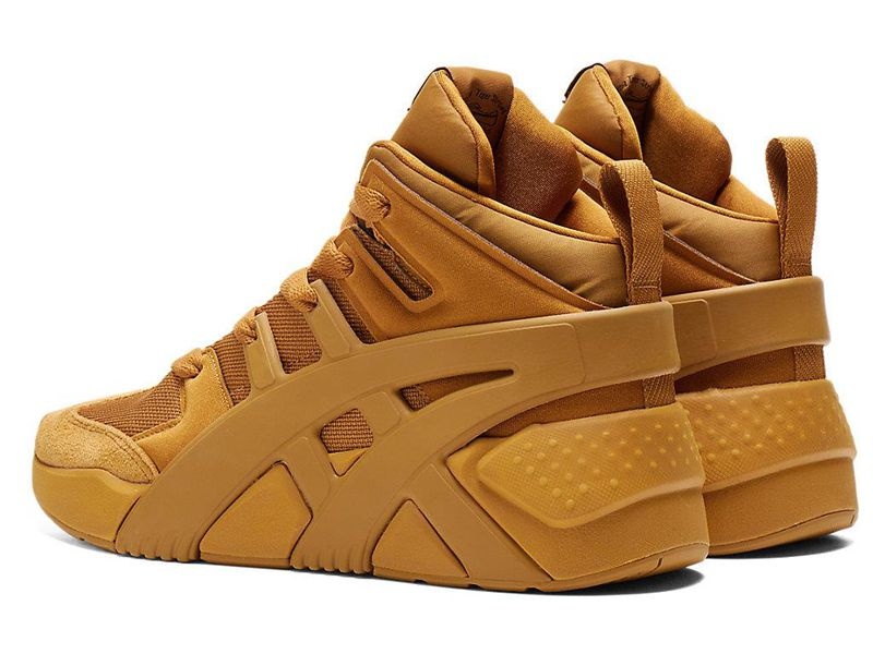 Men's Onitsuka Tiger Big Logo Trainer Puffed Boots Brown | 3697-HQLBZ