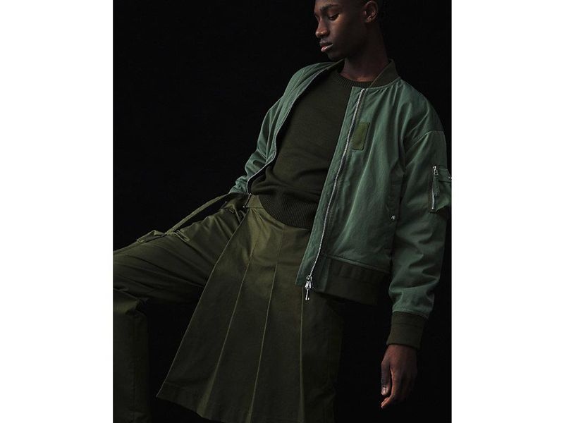 Men's Onitsuka Tiger Bomber Jackets Green | 0764-DWIVB