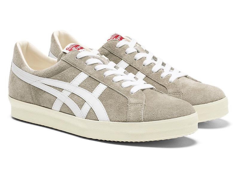 Men's Onitsuka Tiger Fabre Nm Sneakers Beige | 3721-NOUJY