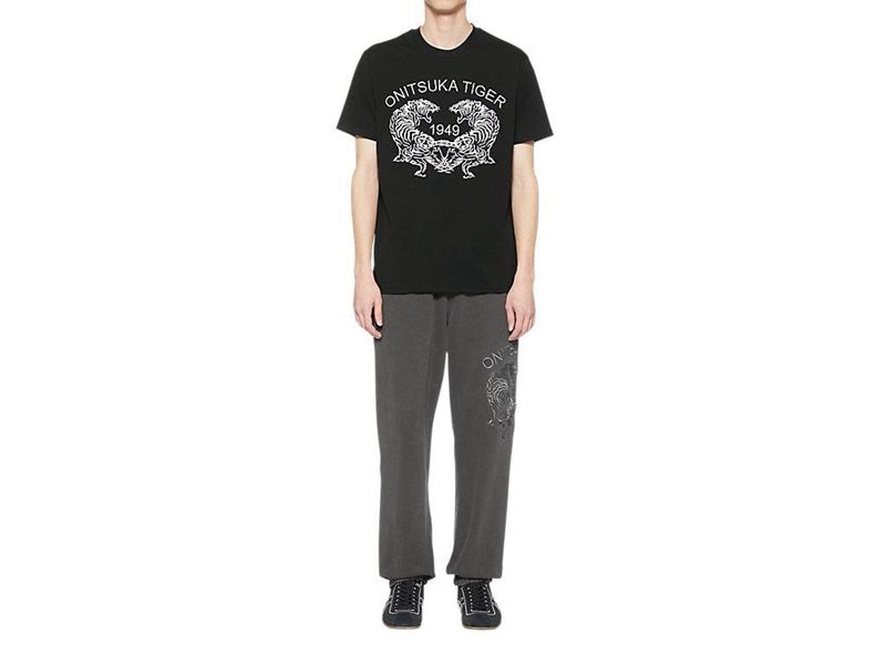 Men's Onitsuka Tiger Graphic T Shirts Black | 8135-WSCBL