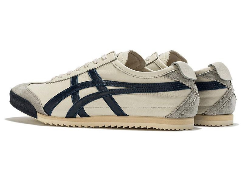 Men's Onitsuka Tiger Mexico 66 Deluxe Sneakers White | 5628-UHQGM