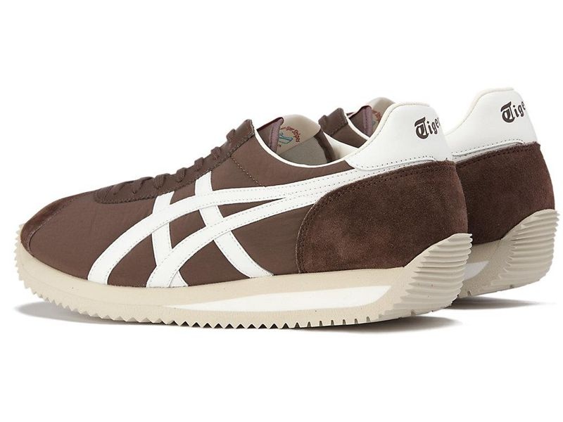 Men's Onitsuka Tiger Moal 77 Nm Sneakers Brown | 1627-UJRSH