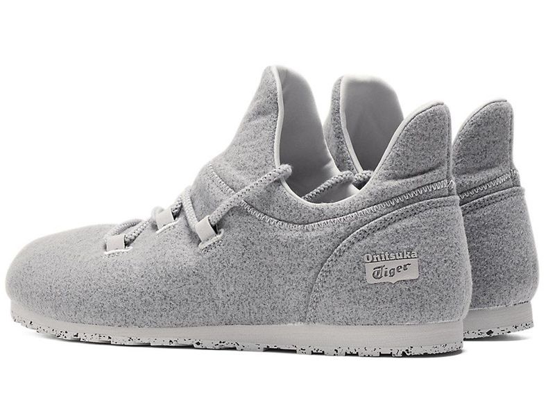 Men's Onitsuka Tiger Monte Pokhara™ Slip On Grey | 1350-NOTRG