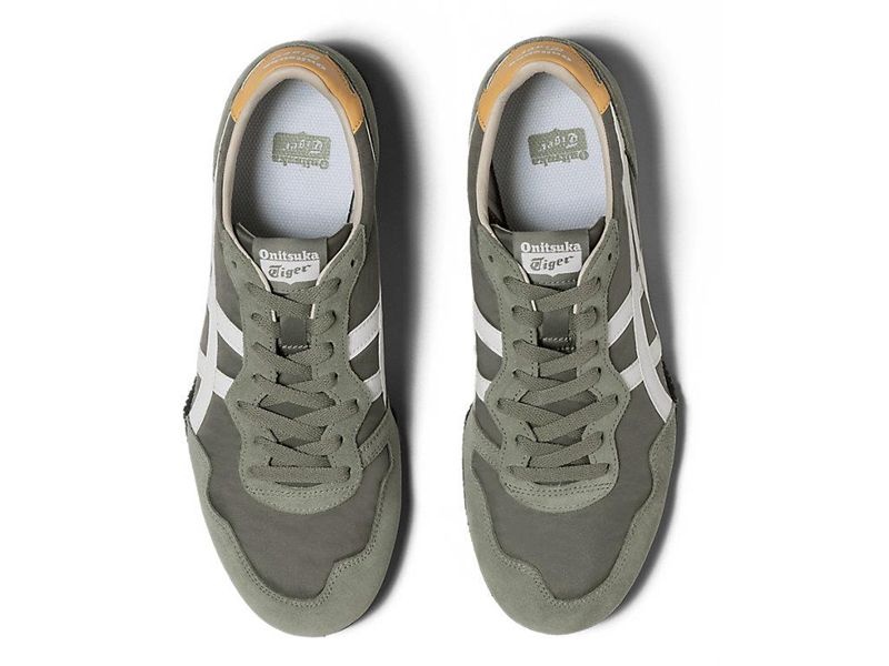 Men's Onitsuka Tiger Serrano Sneakers Green | 6415-YJMZW