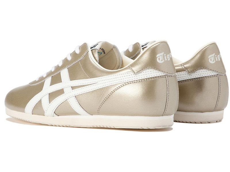 Men's Onitsuka Tiger Tai-chi-nm™ Sneakers Gold | 1984-BHACO