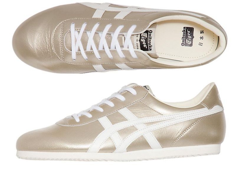 Men's Onitsuka Tiger Tai-chi-nm™ Sneakers Gold | 1984-BHACO