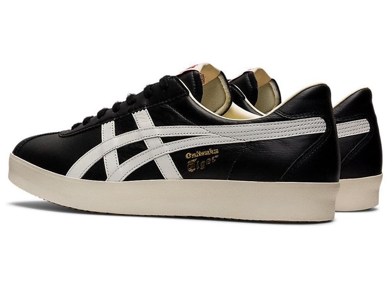 Men's Onitsuka Tiger Vickka Nm Sneakers Black | 6573-WGMSH