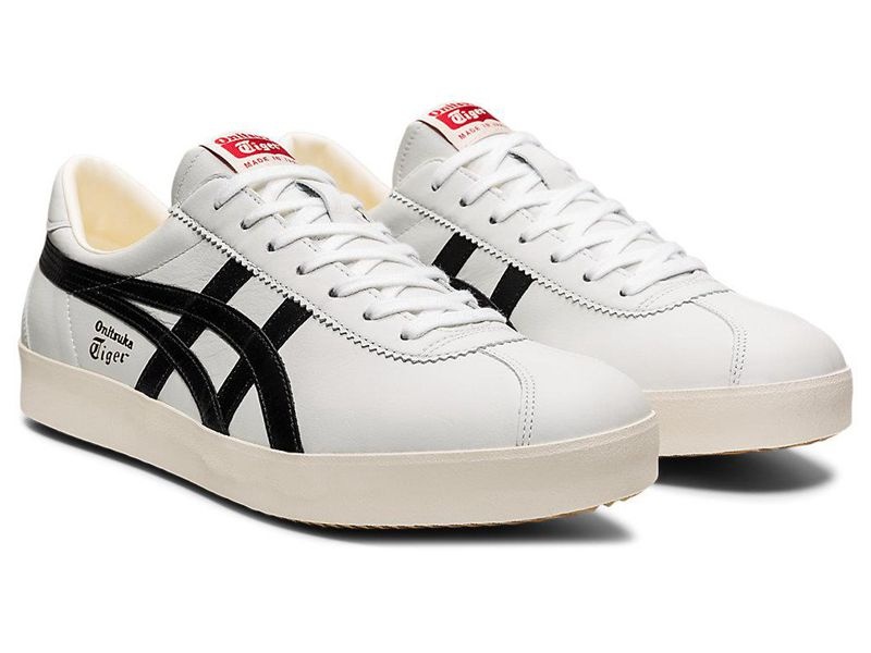 Men's Onitsuka Tiger Vickka Nm Sneakers White | 4796-TRMEI