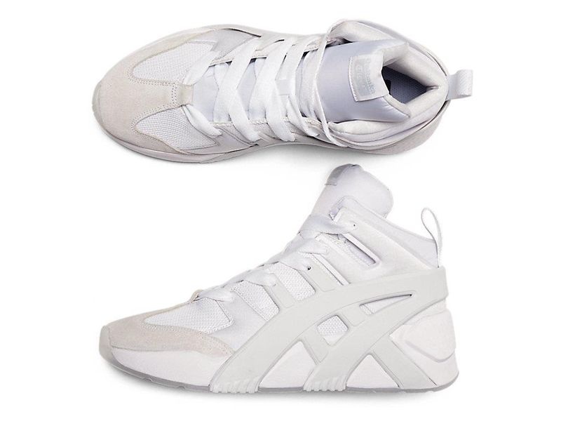 Women's Onitsuka Tiger Big Logo Trainer Puffed Boots White | 4729-NYRXB