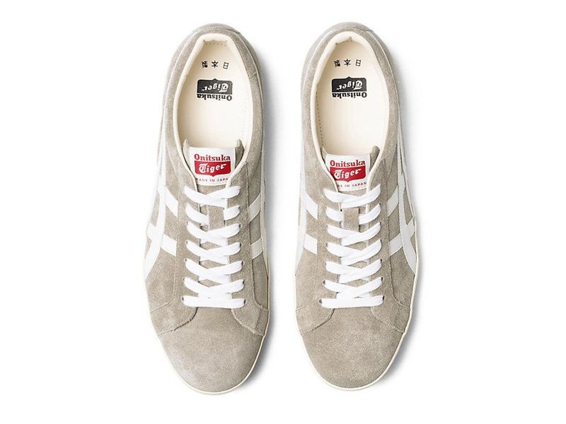 Women's Onitsuka Tiger Fabre Nm Sneakers Beige | 9842-QRVPE