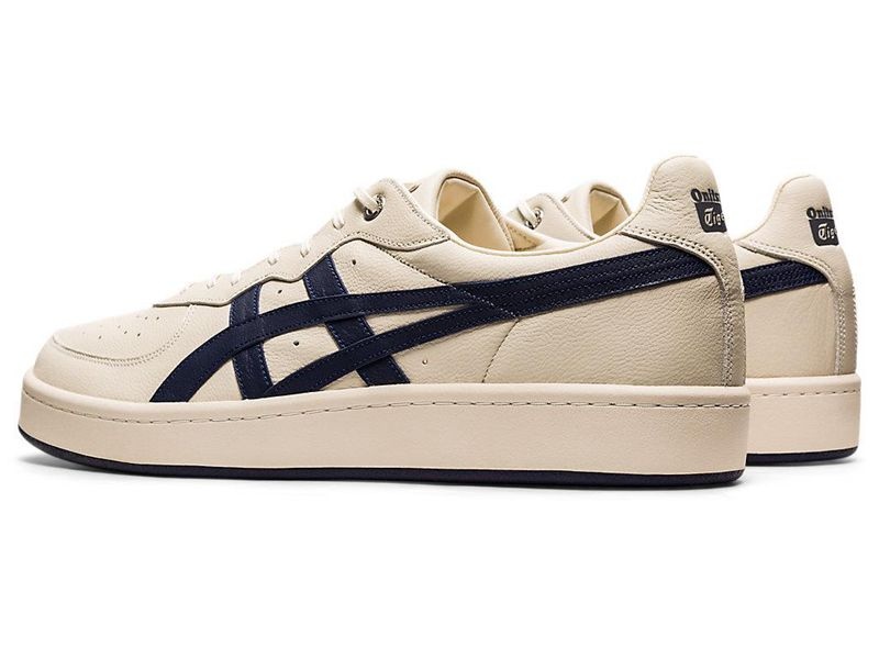 Women's Onitsuka Tiger Gsm Sd Sneakers White | 0289-ROUCW